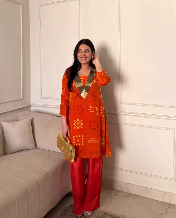 Kesari_Noor_Set