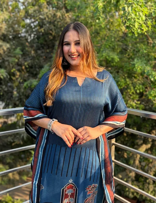 Midnight_Blue_Printed_Kaftan_Kurta