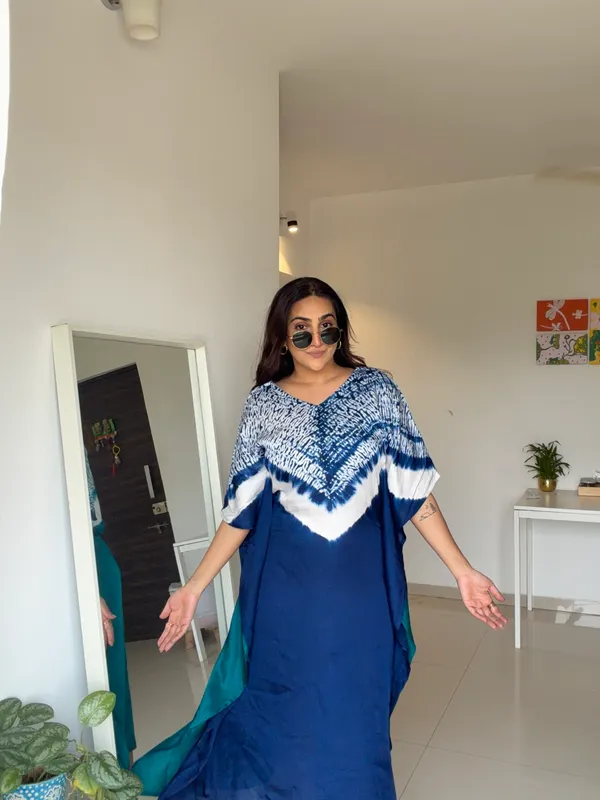 Oceanic_V-Neck_Modal_Shibori_Kaftan