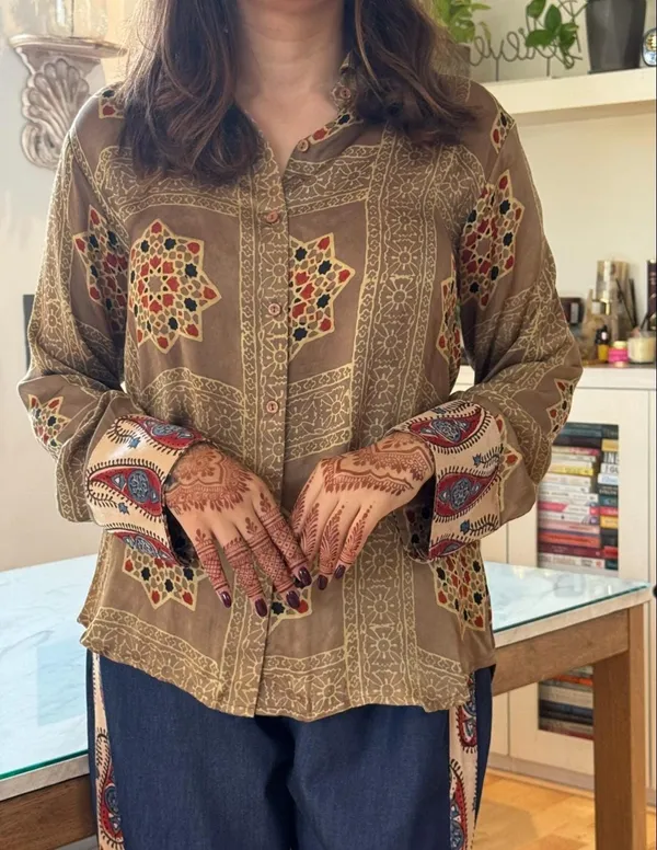Olive_Geometric_Fusion_Shirt
