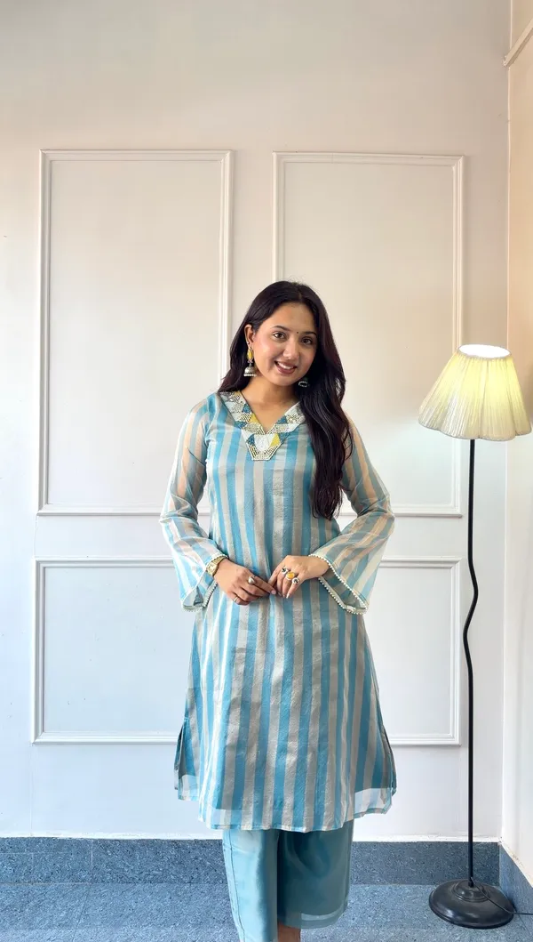 Powder_Blue_&_Gold_Striped_Kurta_set