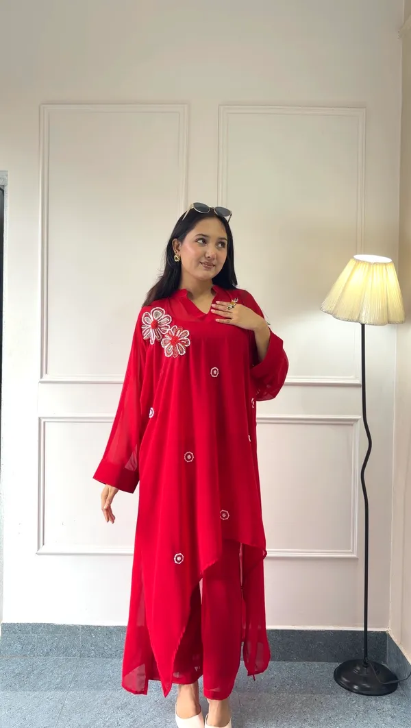 Rosette_Charm_Kaftan_Set