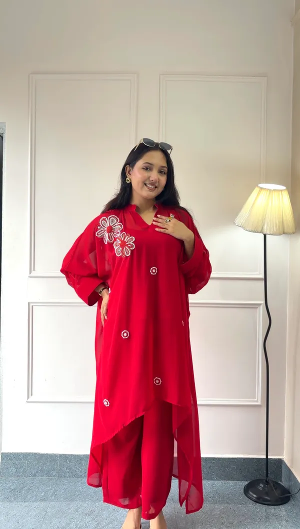 Rosette_Charm_Kaftan_Set