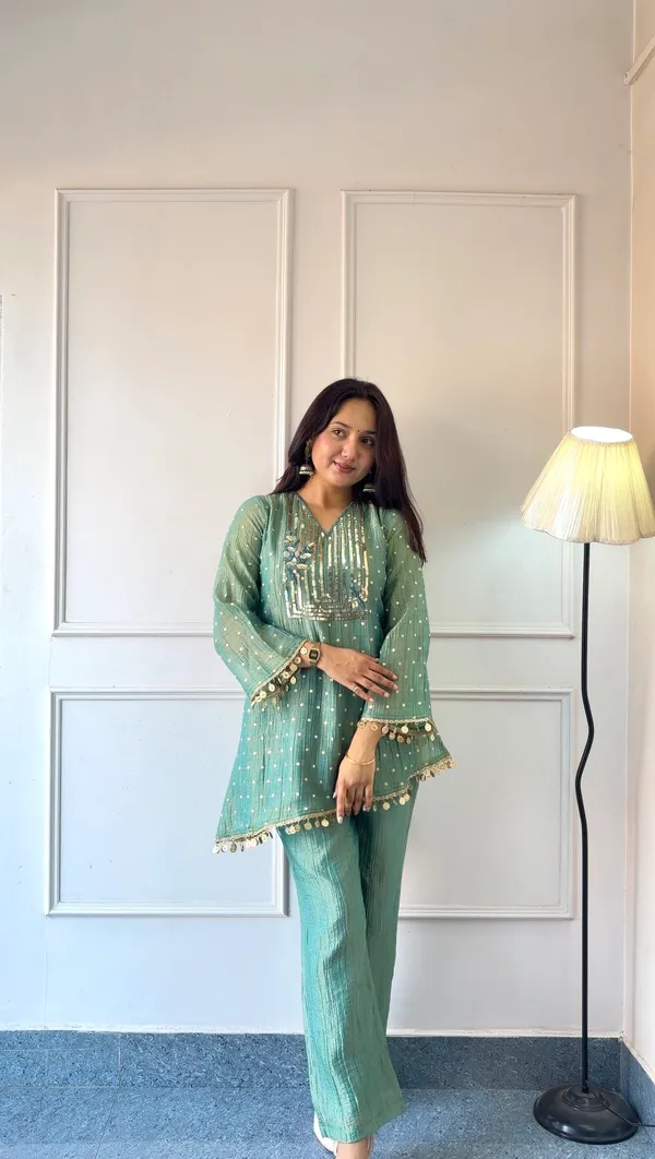 Teal_Zari_Dot_Festive_Co-ord_Set
