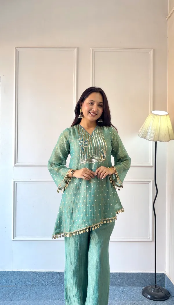 Teal_Zari_Dot_Festive_Co-ord_Set