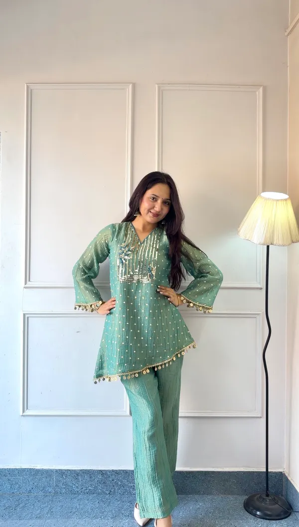 Teal_Zari_Dot_Festive_Co-ord_Set