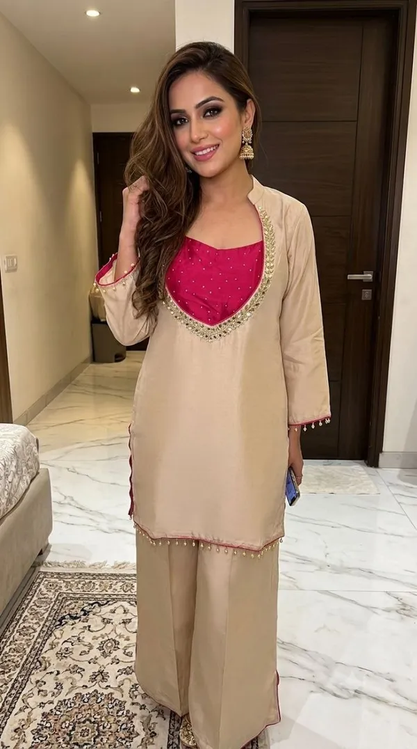 The_Gulabi_Ivory_Silk_Plazzzo_Set