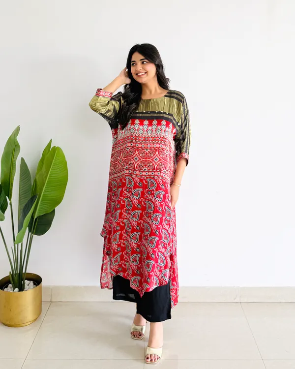 The_Regal_Rubine_Kaftan_Set
