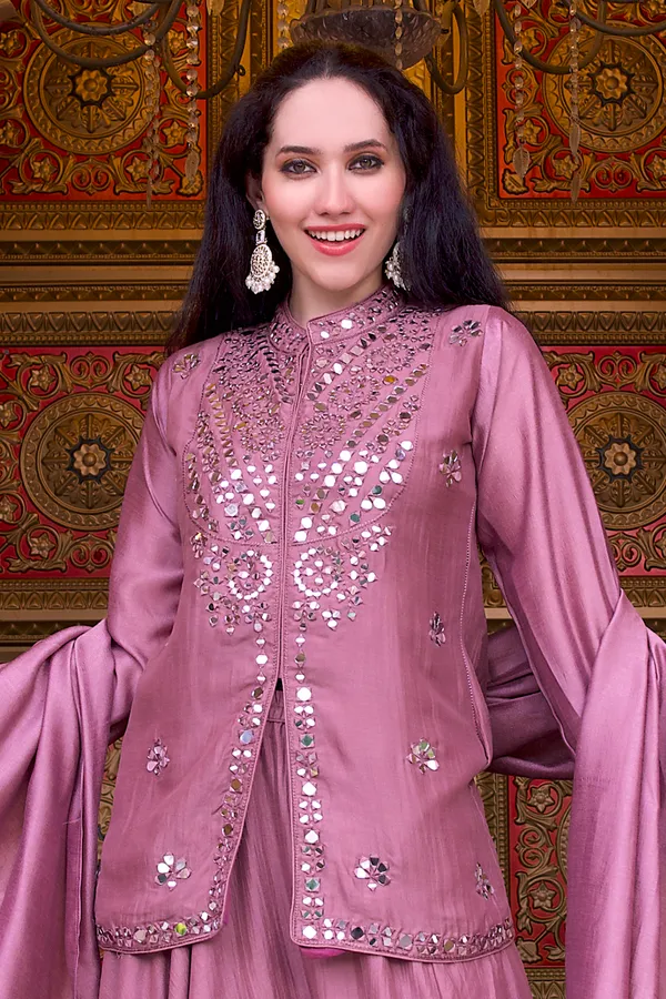 Twirl_in_Mauve