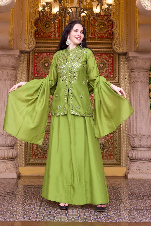 Twirl_in_green
