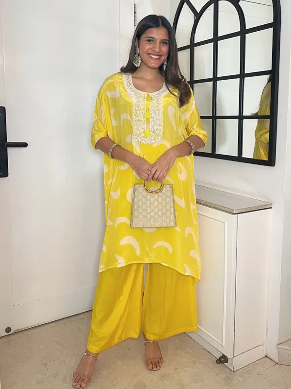 Yellow_Daffodil_Kaftan_Set