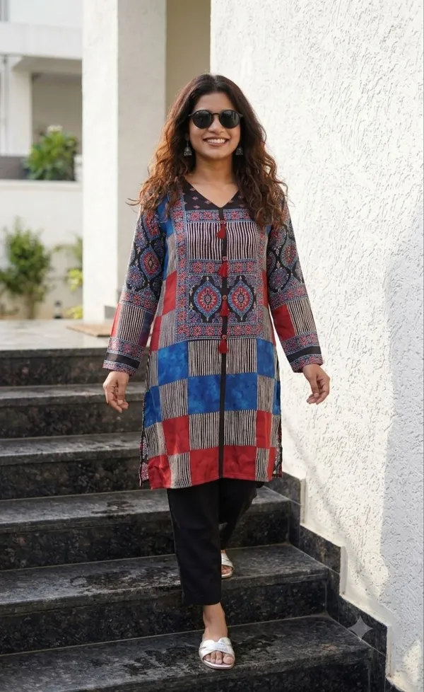 Midnight_Bloom_Modal_Kurta