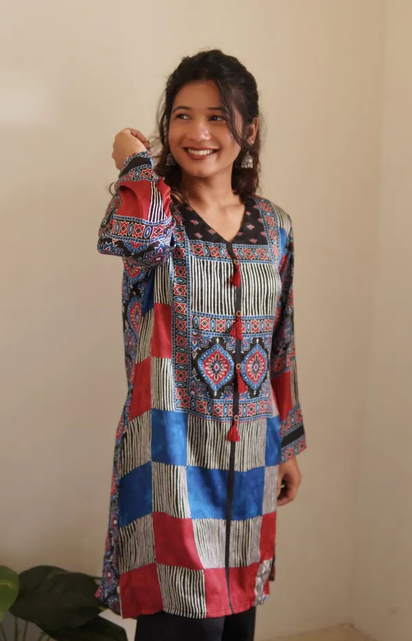 Midnight_Bloom_Modal_Kurta