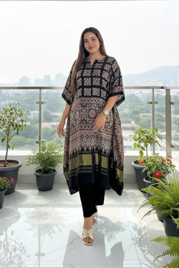 Glossy_Black_Ajrakh_Kaftan