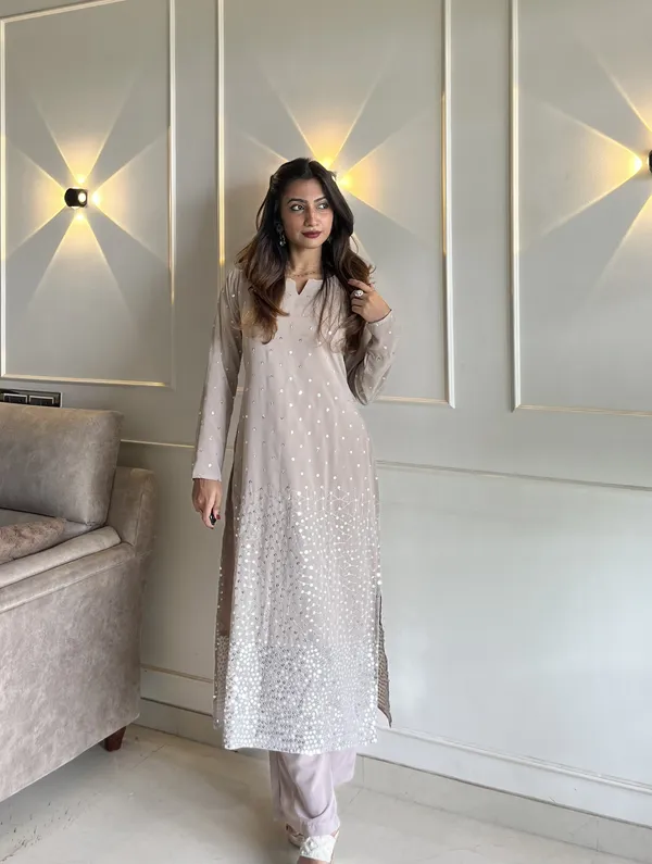 Mauve-Grey_Georgette_Kurti_Set"