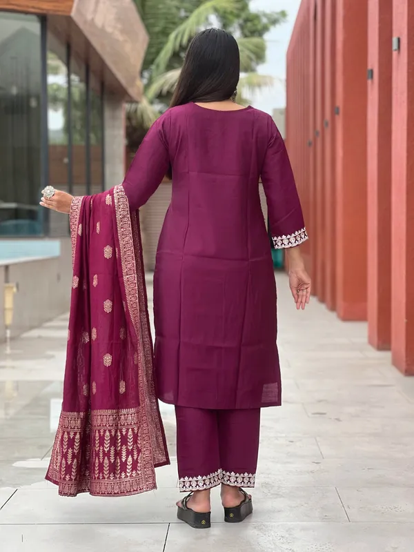 Maroon_Soft_Silk_Embroidered_Kurti,_Pent_with_Dupatta_Set
