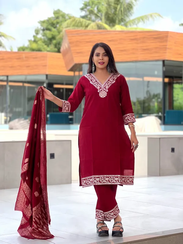Red_Soft_Silk_Embroidered_Kurti,_Pent_with_Dupatta_Set