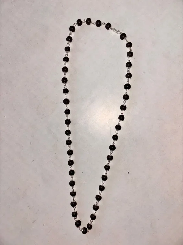 Black_Karungali_Malai_Silver_Cap_Plated_Necklace_For_Men_&_Women