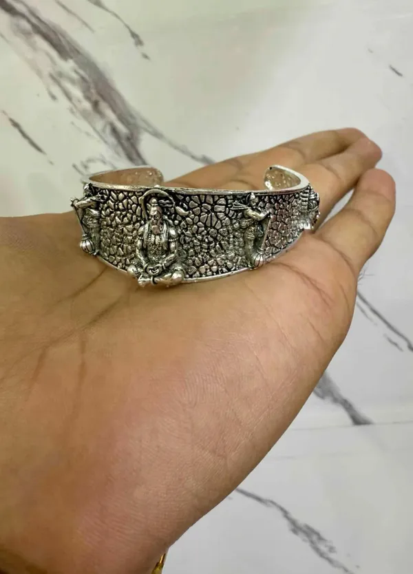 Silver_Plated_Bajrang_Bali_Kada_For_Men_&_Women