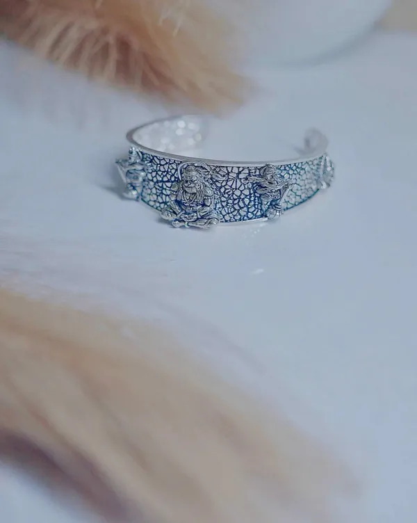 Silver_Plated_Bajrang_Bali_Kada_For_Men_&_Women