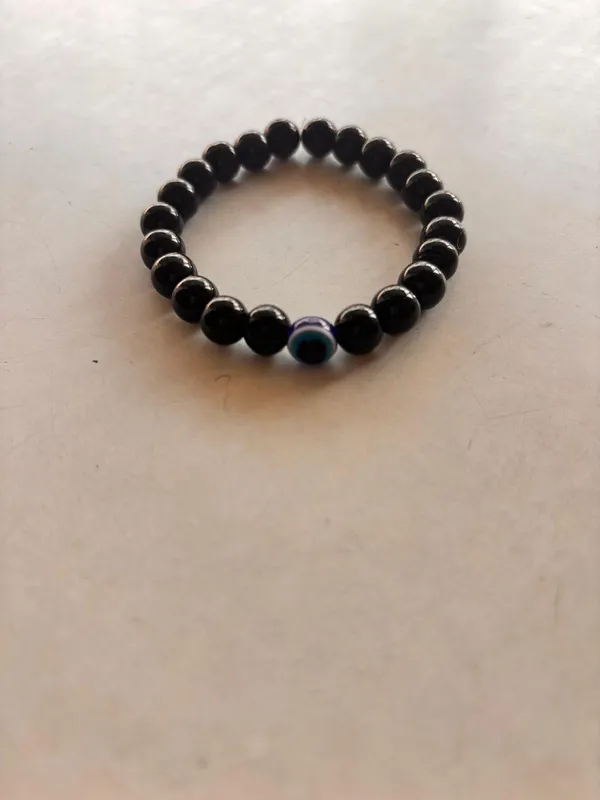 Black_Lightweight_Gemstone_Bracelet_For_Men_&_Women
