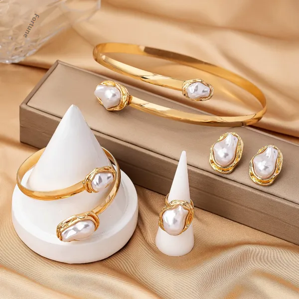 Royal_Needs_Jewelry_Set_for_Women_