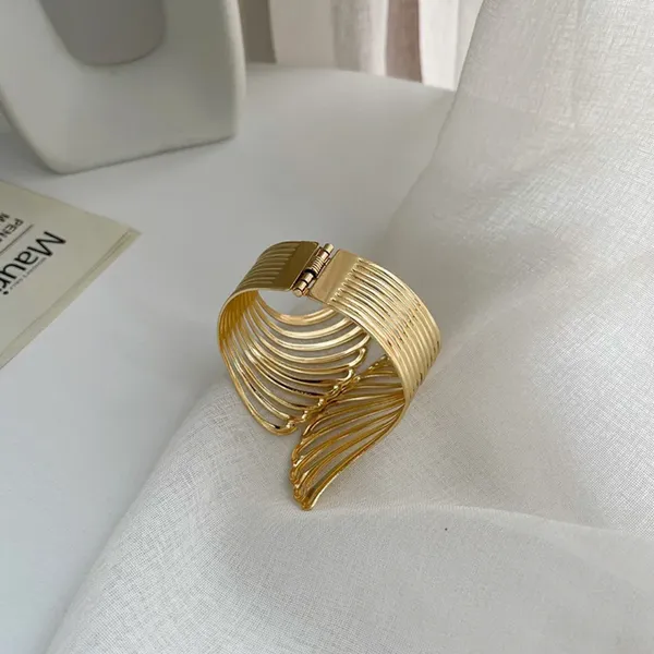 Wings_style_cuff_bracelet_