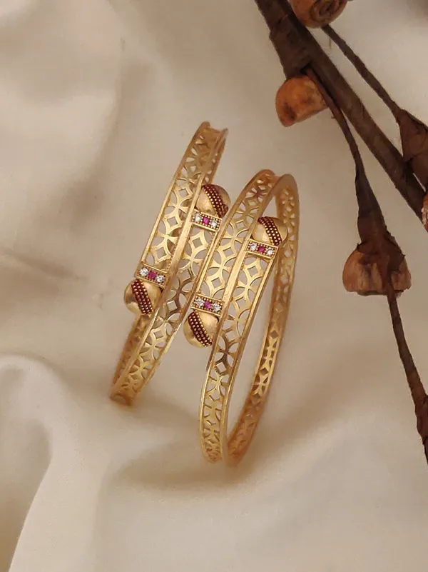 Gold_Plated_Designer_Bangles_for_Women