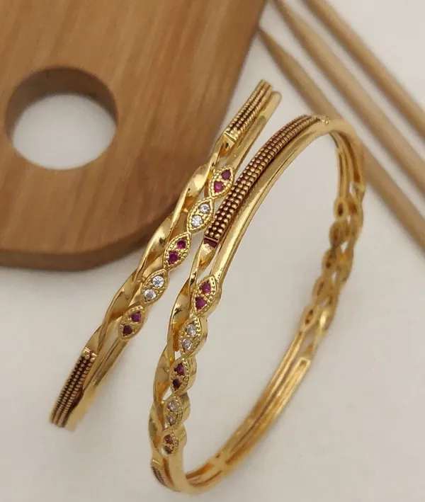 Stylish_Oxodise_Bangles_With_Micro_Gold_Finish_Pack_Of_2_Pcs_(_1_Pair_)
