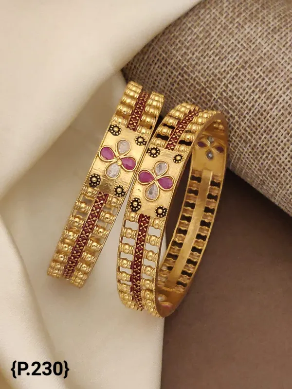 Stylish_Trendy_Daily_Wear_Bangles_For_Women_&_Girls