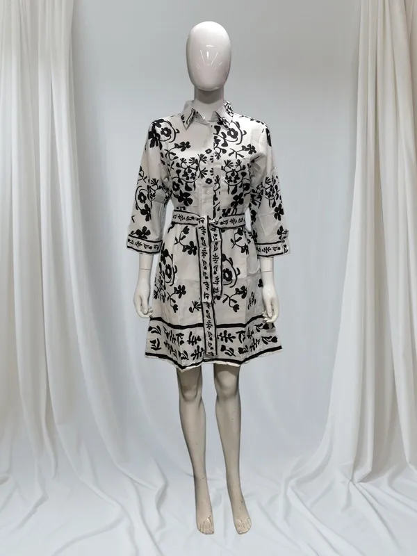 Monochrome_Floral_White_Short_Dress_with_Belt