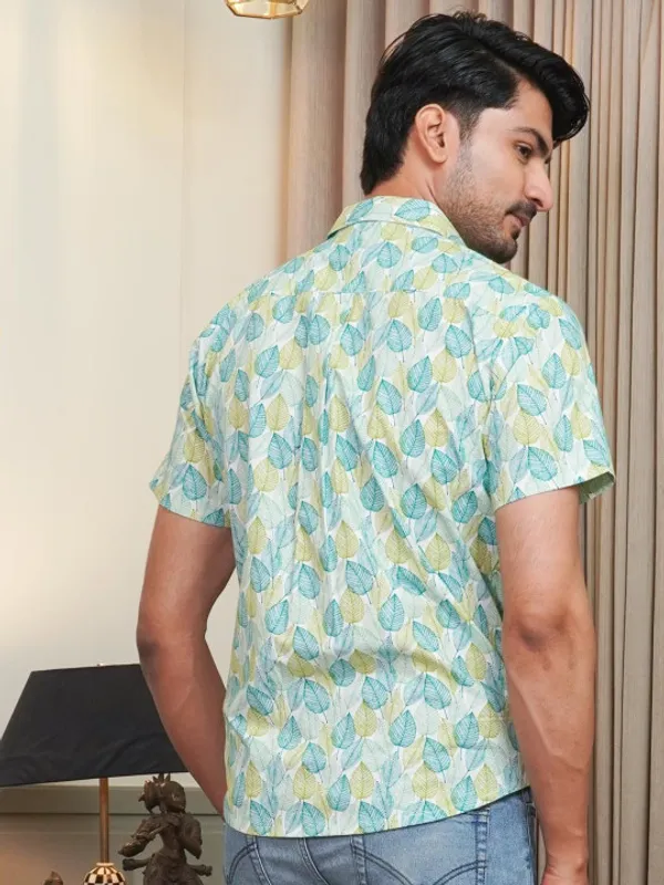 Stylish_Printed_Half_shirt_for_Men