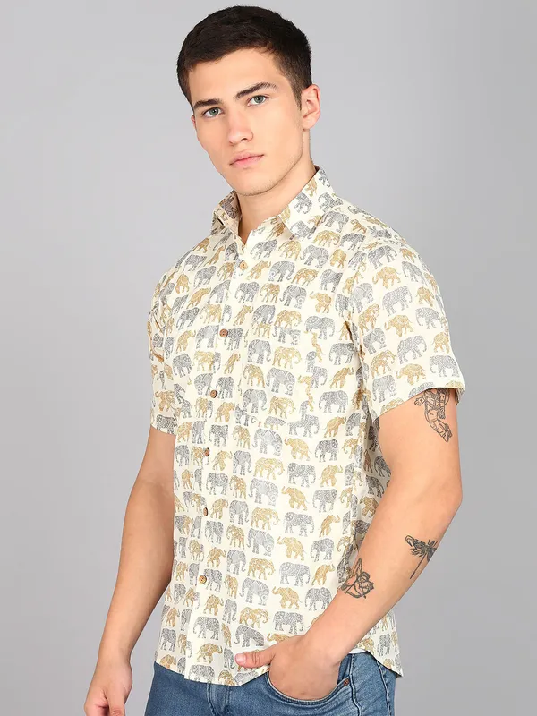 Stylish_Printed_shirt_for_Men