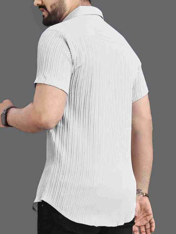 Men’s_Premium_White_Shirt_with_Spread_Collar_and_Soft_Lining_for_Casual_Style