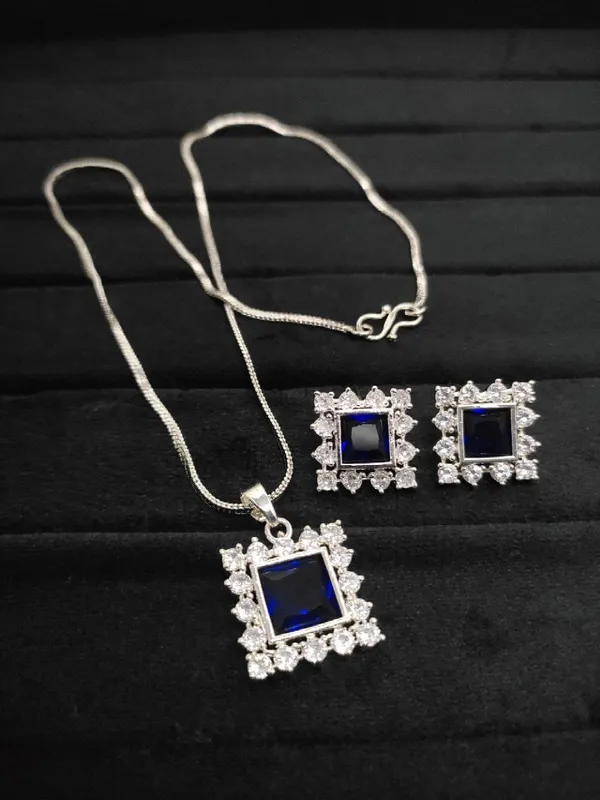 Premium_Quality_Ad_Pendant_Set