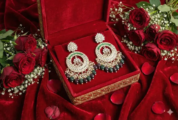 Elegant_Indian_Earrings