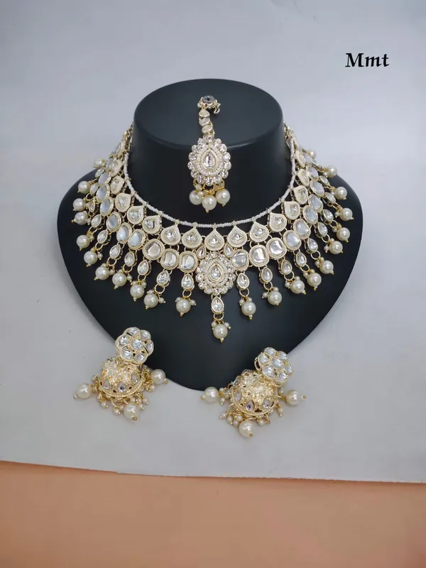 Kundan_Royal_Necklace_Set