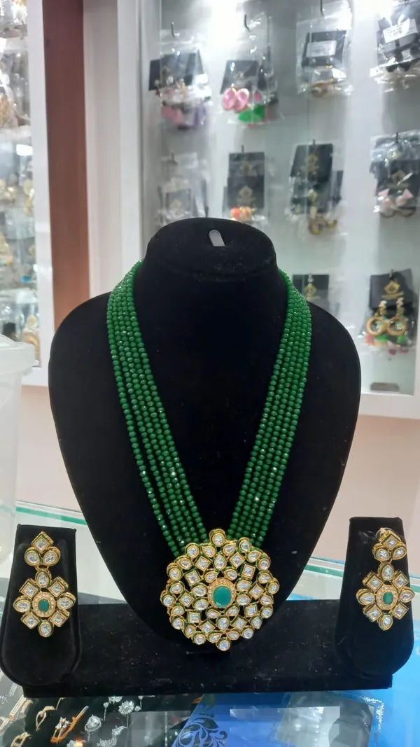 Long_Kundan_Haar