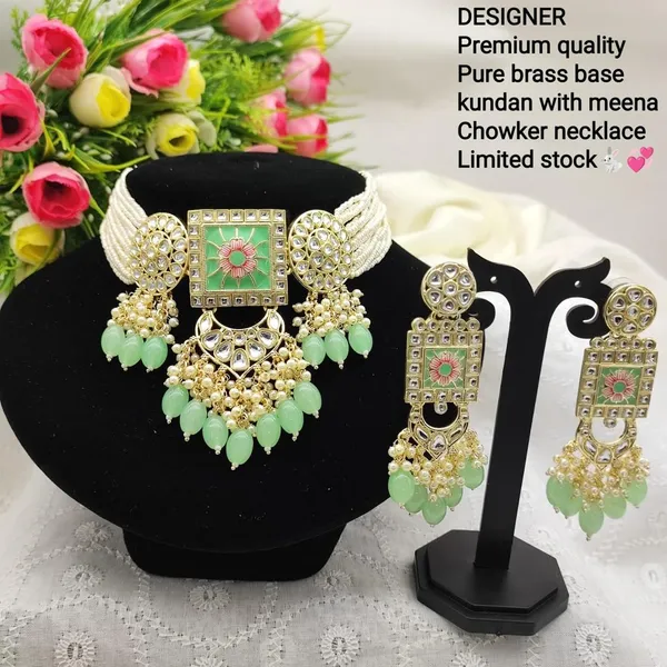 https://d1311wbk6unapo.cloudfront.net/NushopCatalogue/tr:f-webp,w-600,fo-auto/64cb74f70d097700129a7df0/cat_img/Moti_Choker_Earring_Combo__5H2234ZA36_2024-10-14_1.jpeg__Twinkle Star Fashion Hub