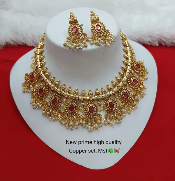 Royal_Heritage_Choker_Set