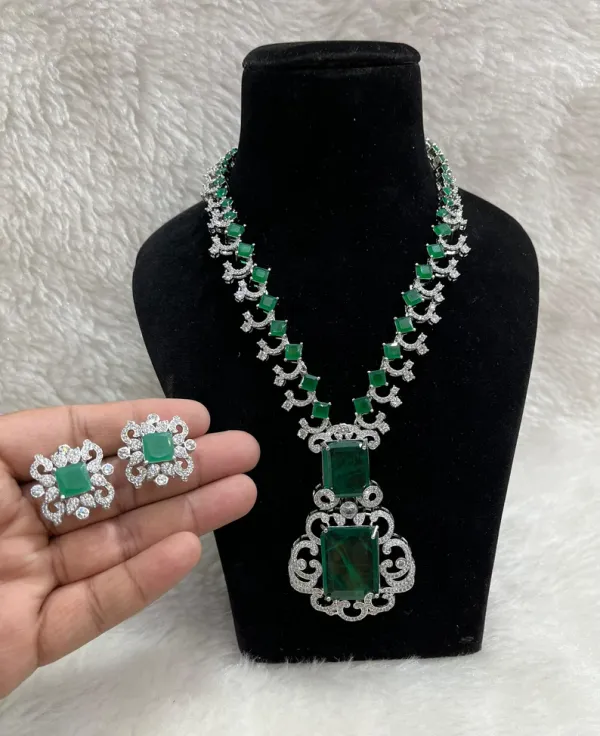 Emerald_American_Diamond_Long_Necklace