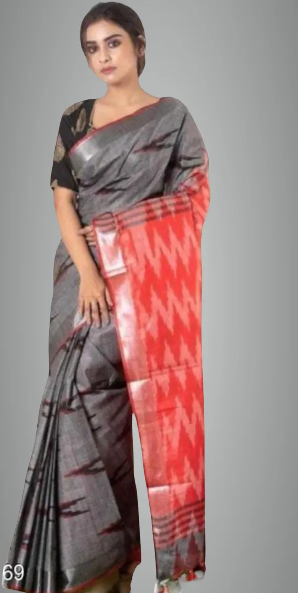 Grey_Cotton_Blend_Premium_Ikkat_Saree_For_Women