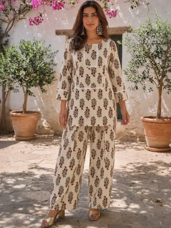 Kurta_and_Salwar_set