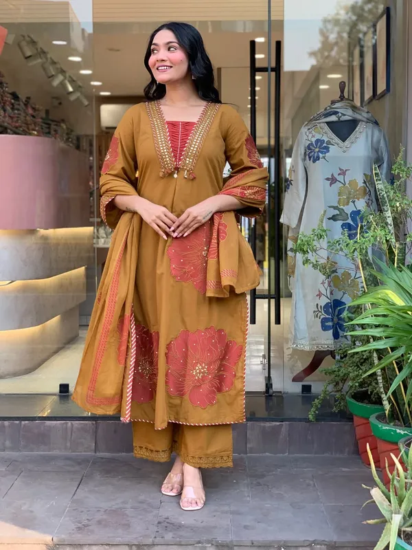Pure_Cotton_Kurta_and_Pants_with_Dupatta
