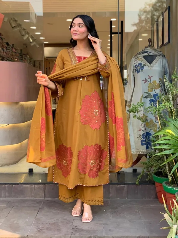 Pure_Cotton_Kurta_and_Pants_with_Dupatta
