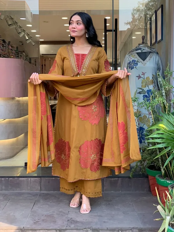 Pure_Cotton_Kurta_and_Pants_with_Dupatta