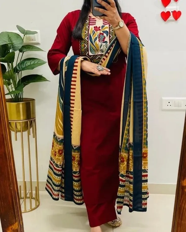 Pure_Cotton_Kurta_and_Pants_with_Dupatta
