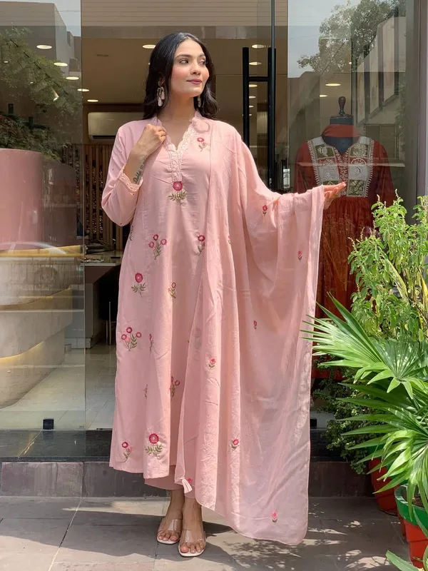 Pure_Cotton_Kurta_and_Pants_with_Dupatta
