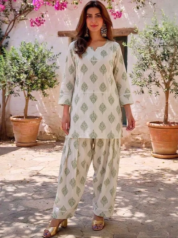 Kurta_and_Salwar_set
