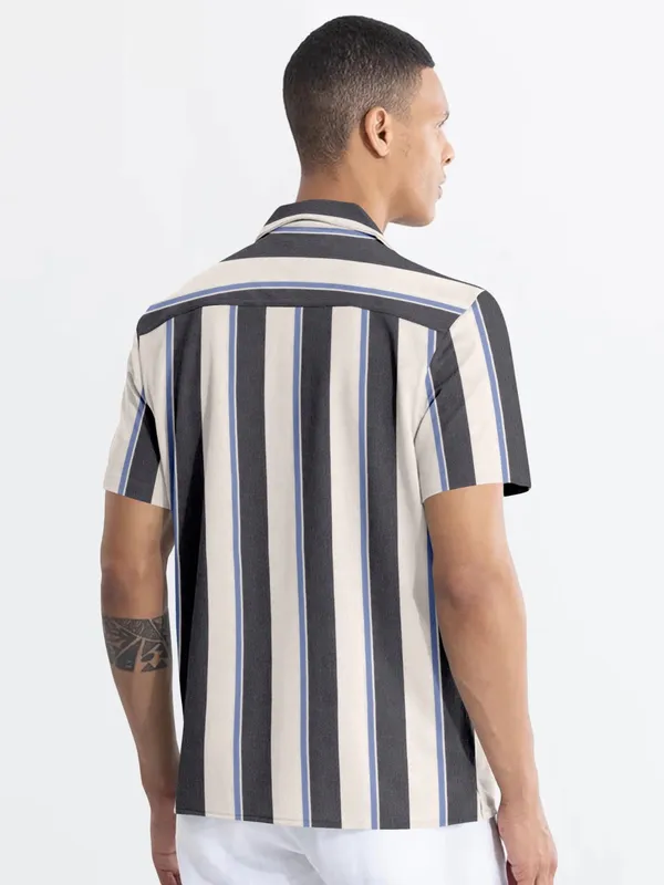 Fashion_Trendy_Polycotton_Striped_Half_Sleeve_Shirt